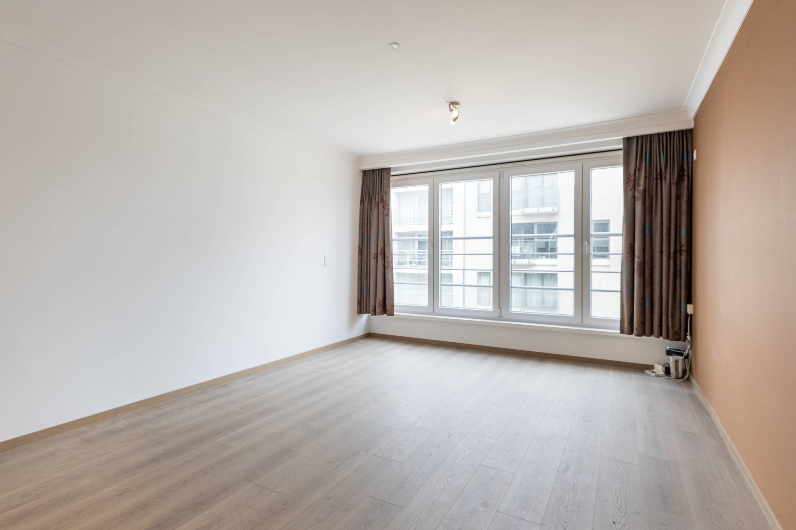 Instapklare, gerenoveerde studio te koop in Zeebrugge! - foto 2