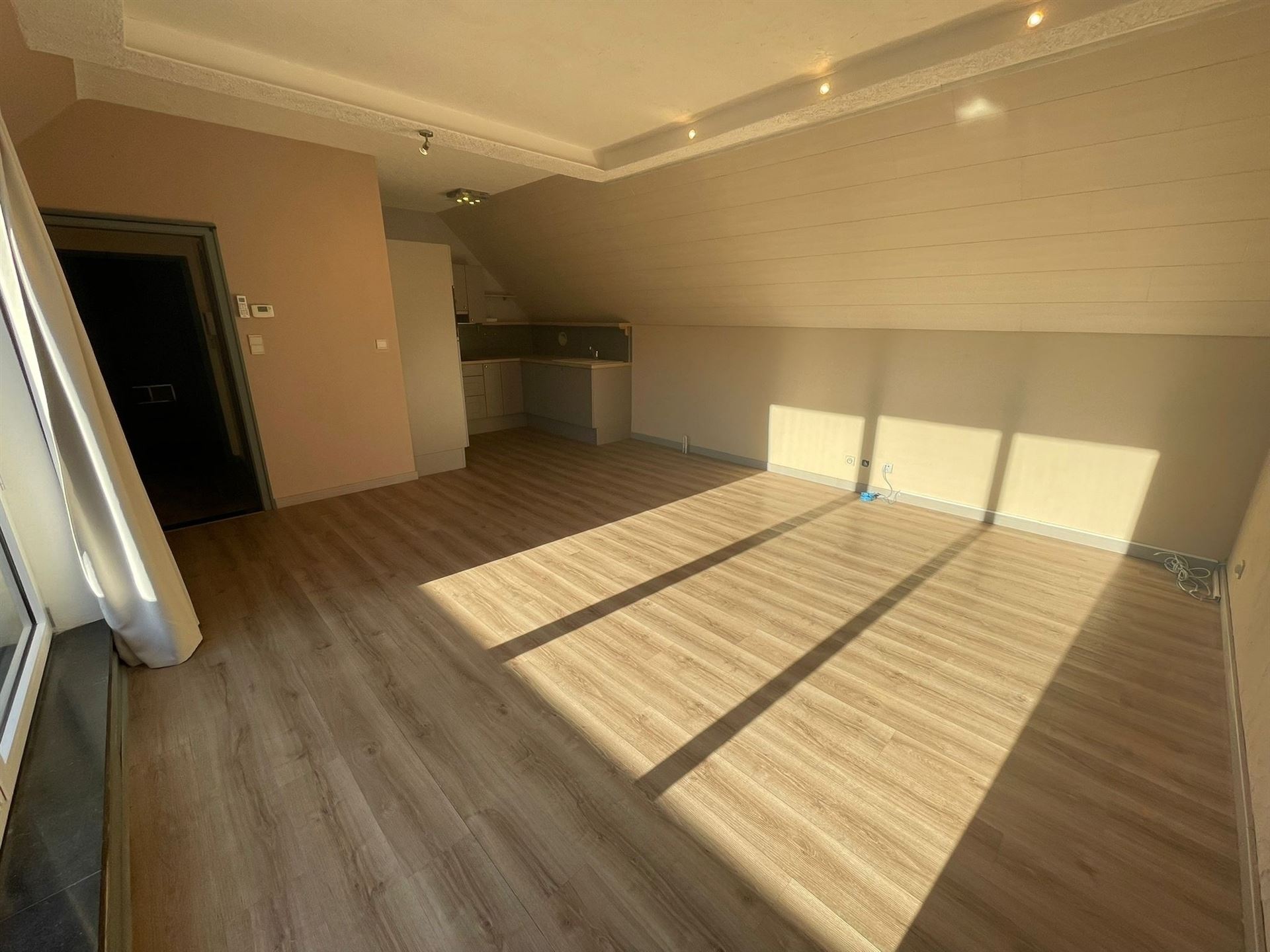 Charmant en centraal gelegen dakappartement  - foto 5