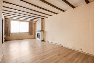 Interesse in deze woning? Bekijk de virtuele toer en maak via Livitas.be ONLINE je afspraak.Nabij "Stella Maris" en "Groenendaal" college bevindt...