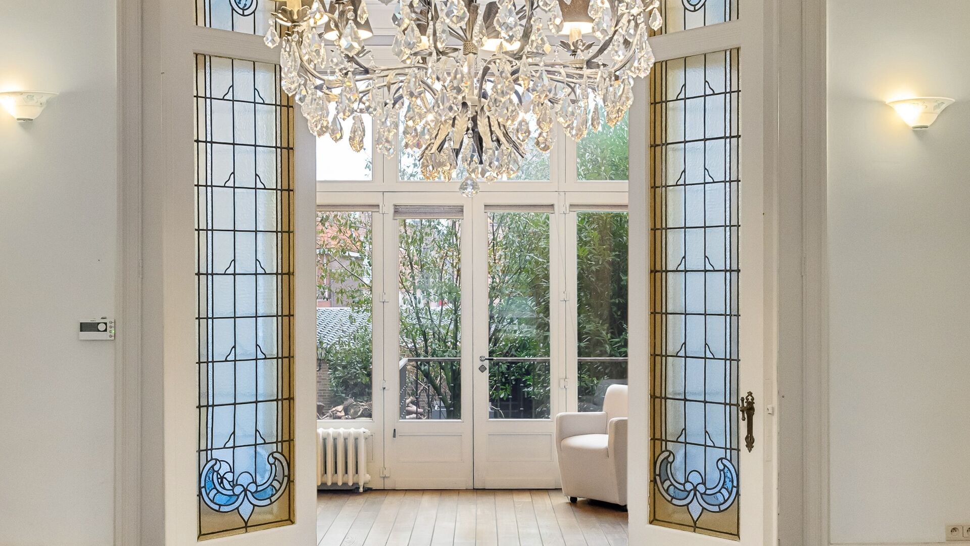 Prachtige, eclectische en ruime herenwoning met tuin en dubbele garage - foto 5