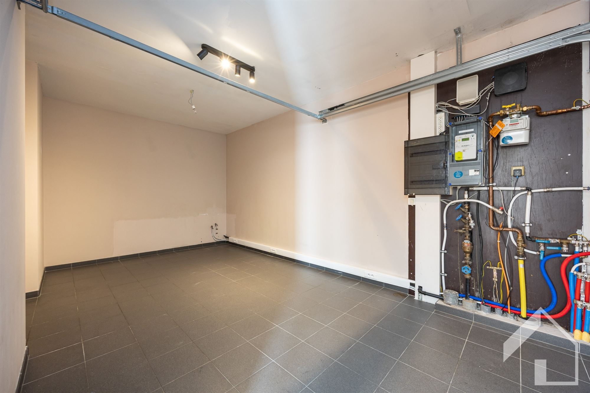 Ruime woning op een rustige locatie! - foto 4