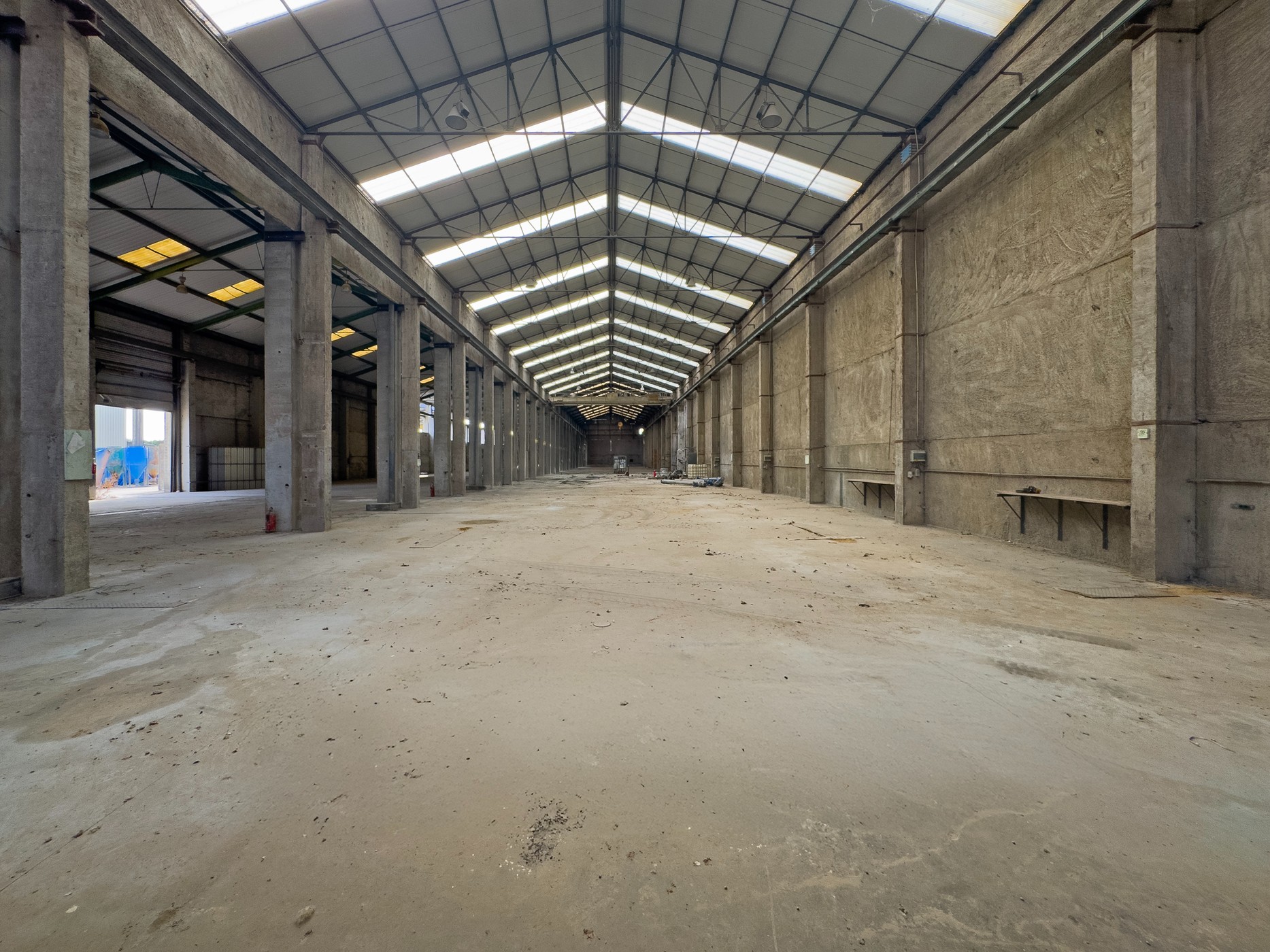 Veelzijdig bedrijfsgebouw met uitstekende bereikbaarheid - foto 3