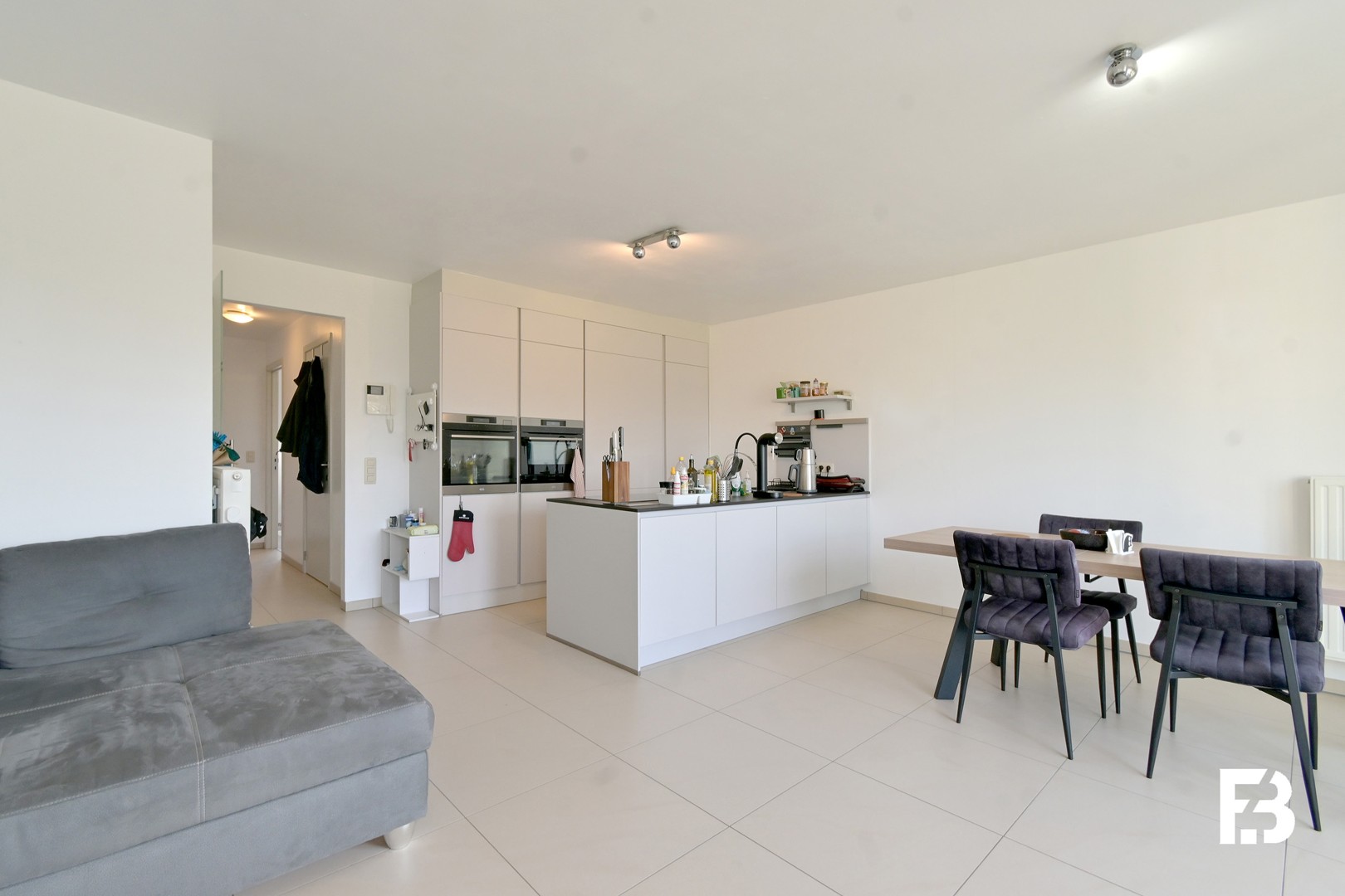 Ruime duplex met terras en vrij uitzicht in Zwijnaarde - foto 5