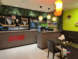 HZ160 SUSHI BAR Verzorgde sushi bar op toplocatie in het historische stadsgedeelte van Antwerpen. Volledig geïnstalleerde keuken.Binnen zitplaatsen:...