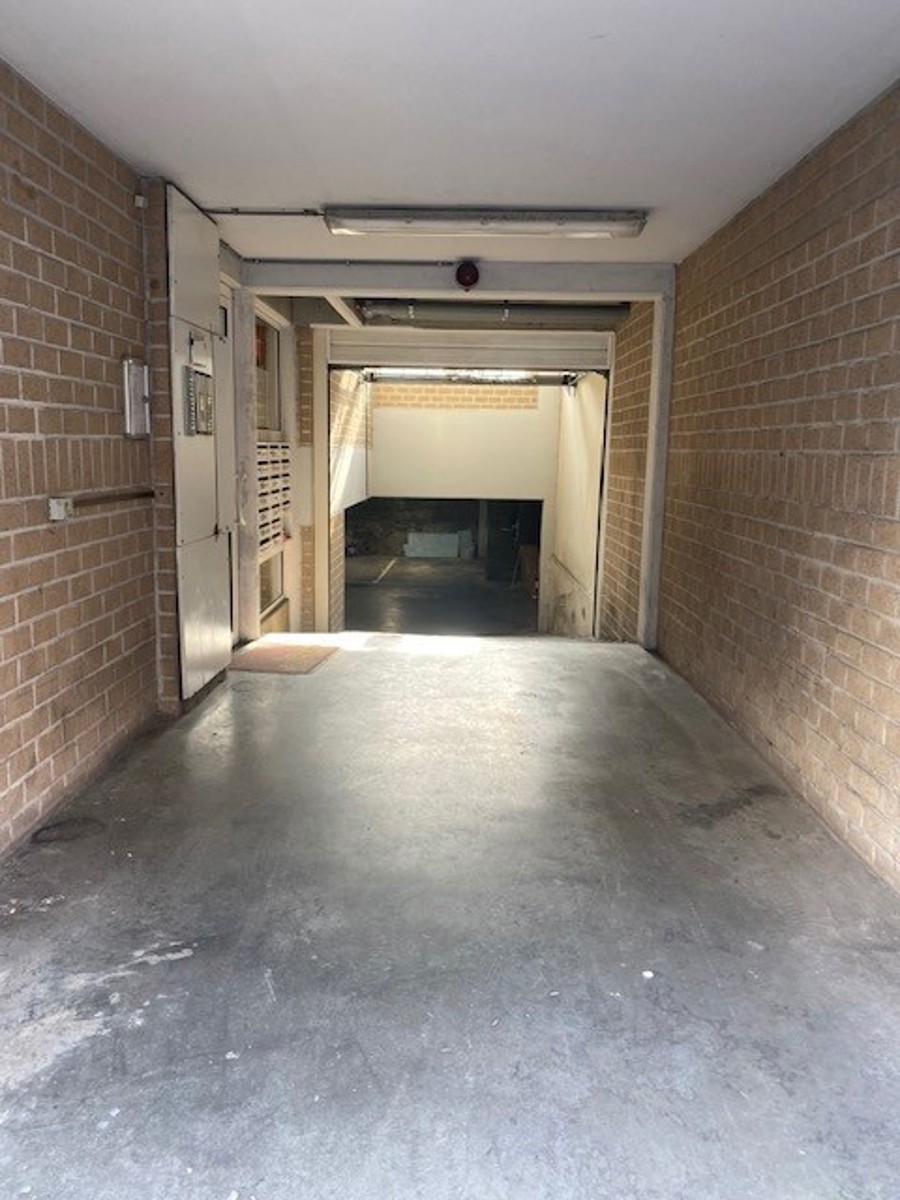 Garage for sale in Leuven - photo 2