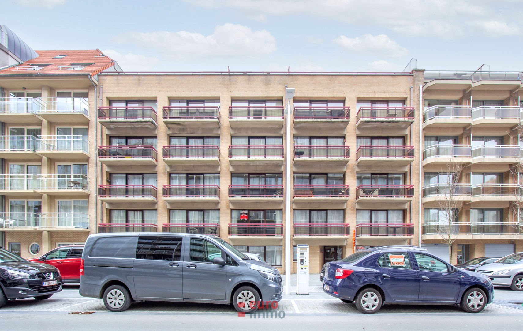 Deze garage is de oplossing voor uw parkeerproblemen in onze drukke badstad!