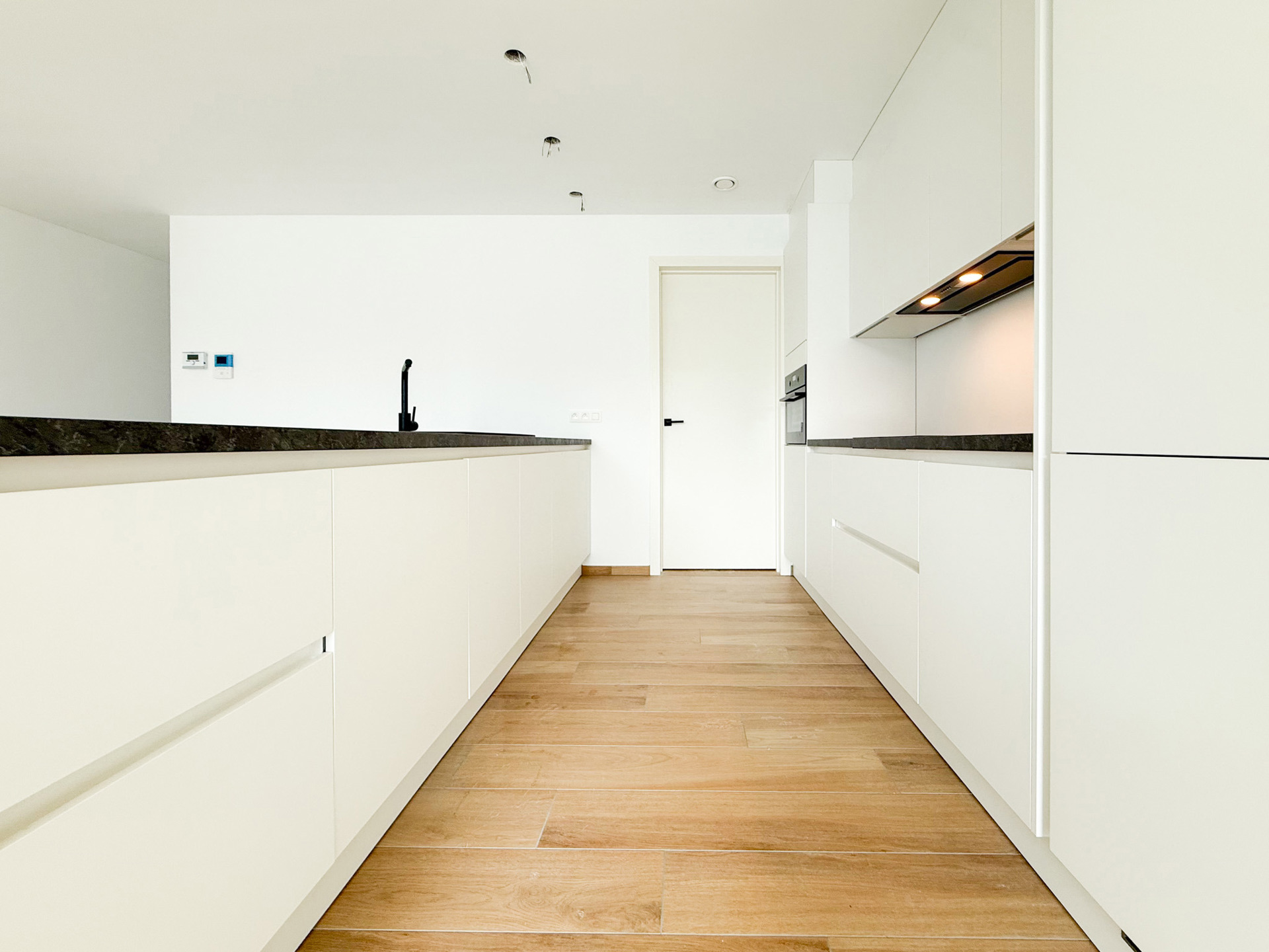 Nieuwbouwappartement met ruim terras en garagebox - foto 5