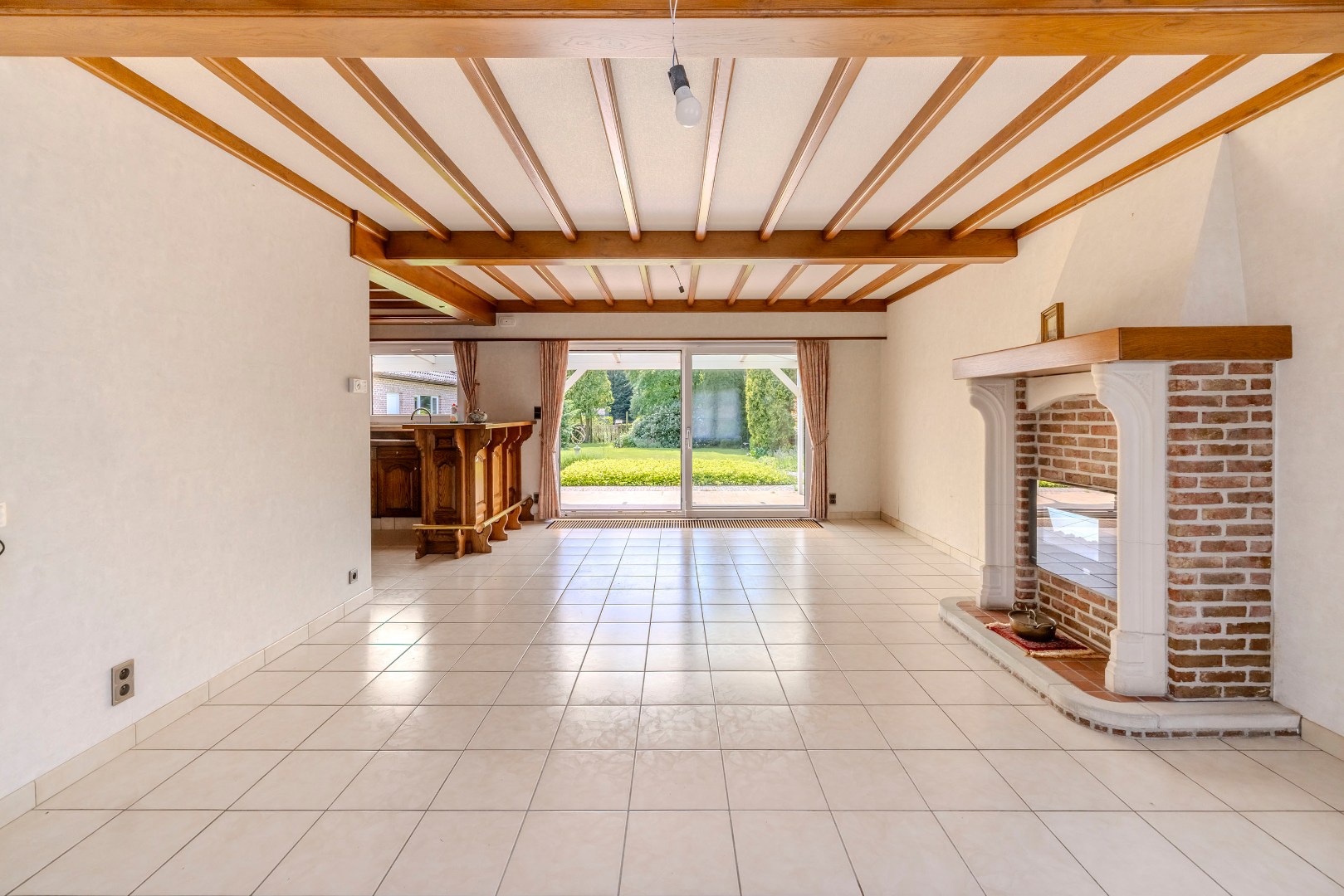 Instapklaar landhuis met mooi aangelegde tuinzone - foto 4