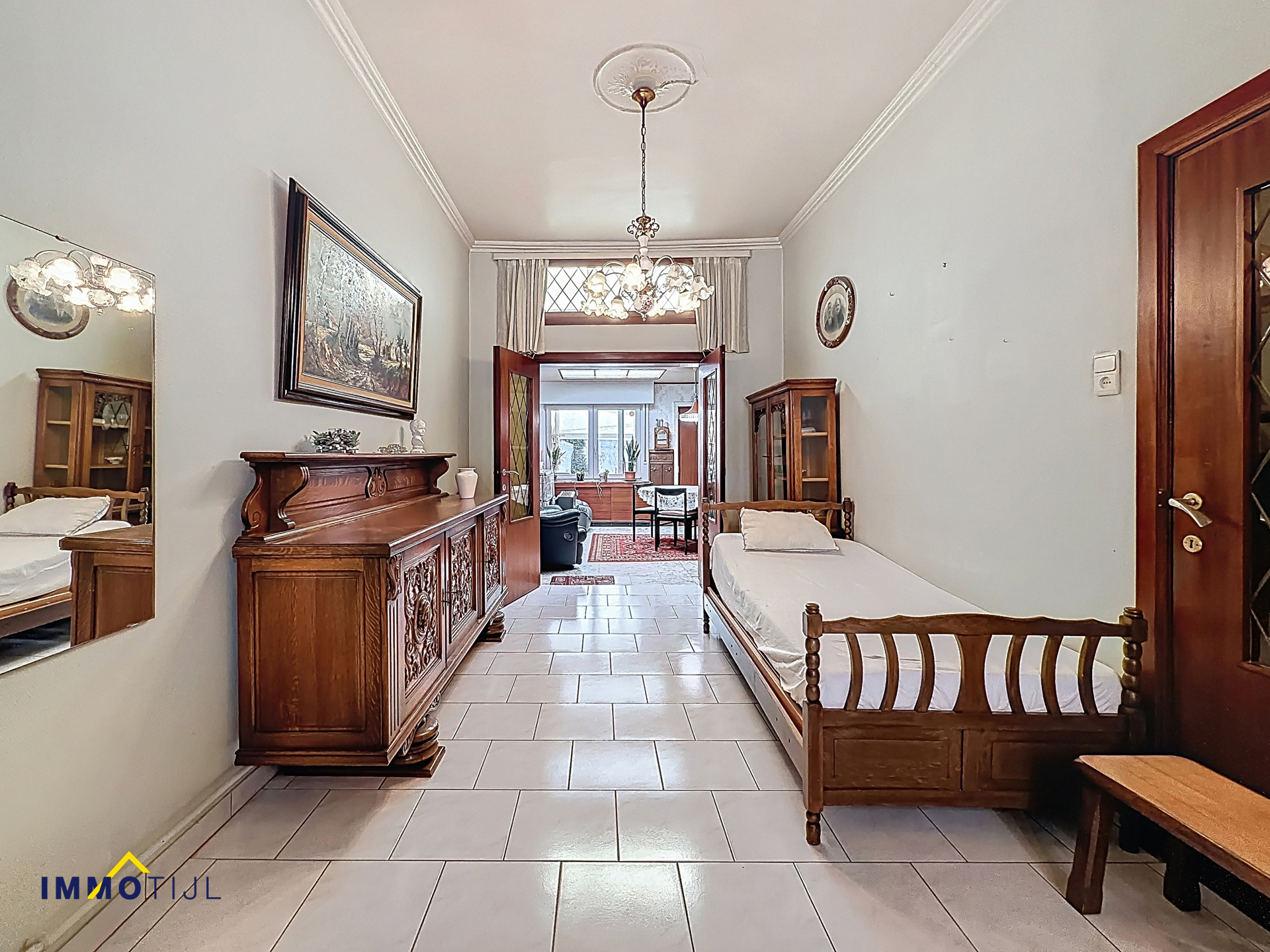 Ruime woning met 4 slaapkamers &amp; leuke tuin te centrum Aalst! - foto 3