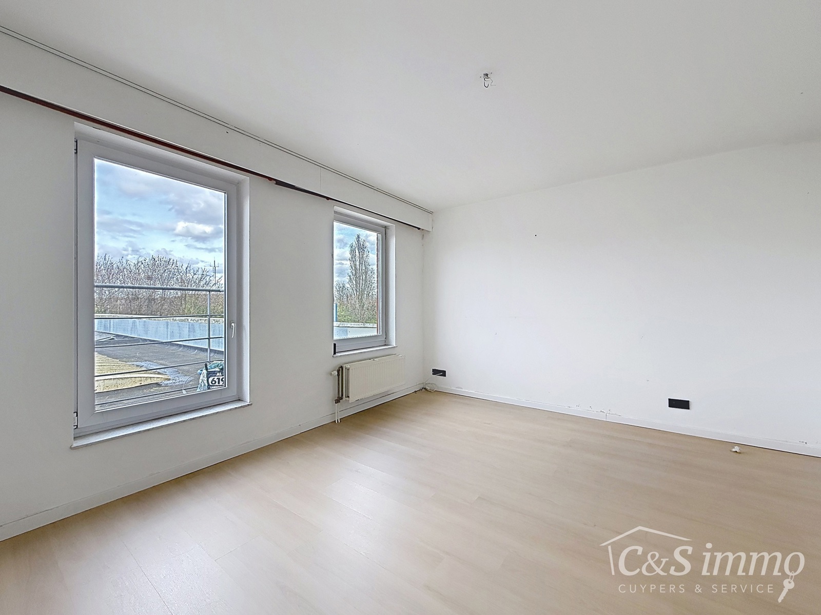 Vernieuwd 2-slaapkamer appartement  - foto 5