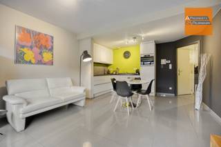 Situé au coeur de Kortenberg, dans la paisible rue Minneveld, cet appartement moderne se trouve dans la récente résidence Abdijpark. L'emplacement...