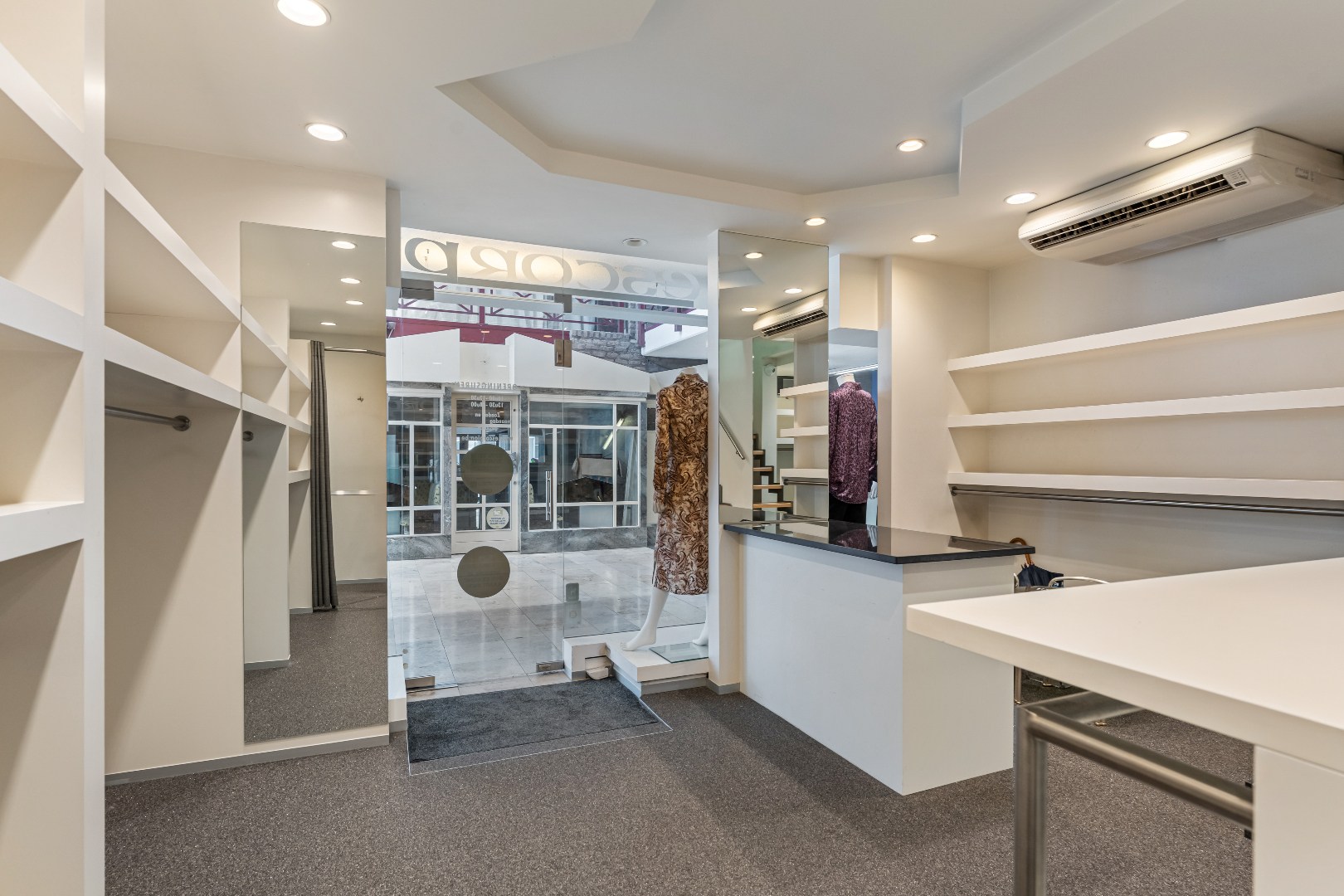 Commercieel uitstekend gelegen handelspand, 90m² - foto 5