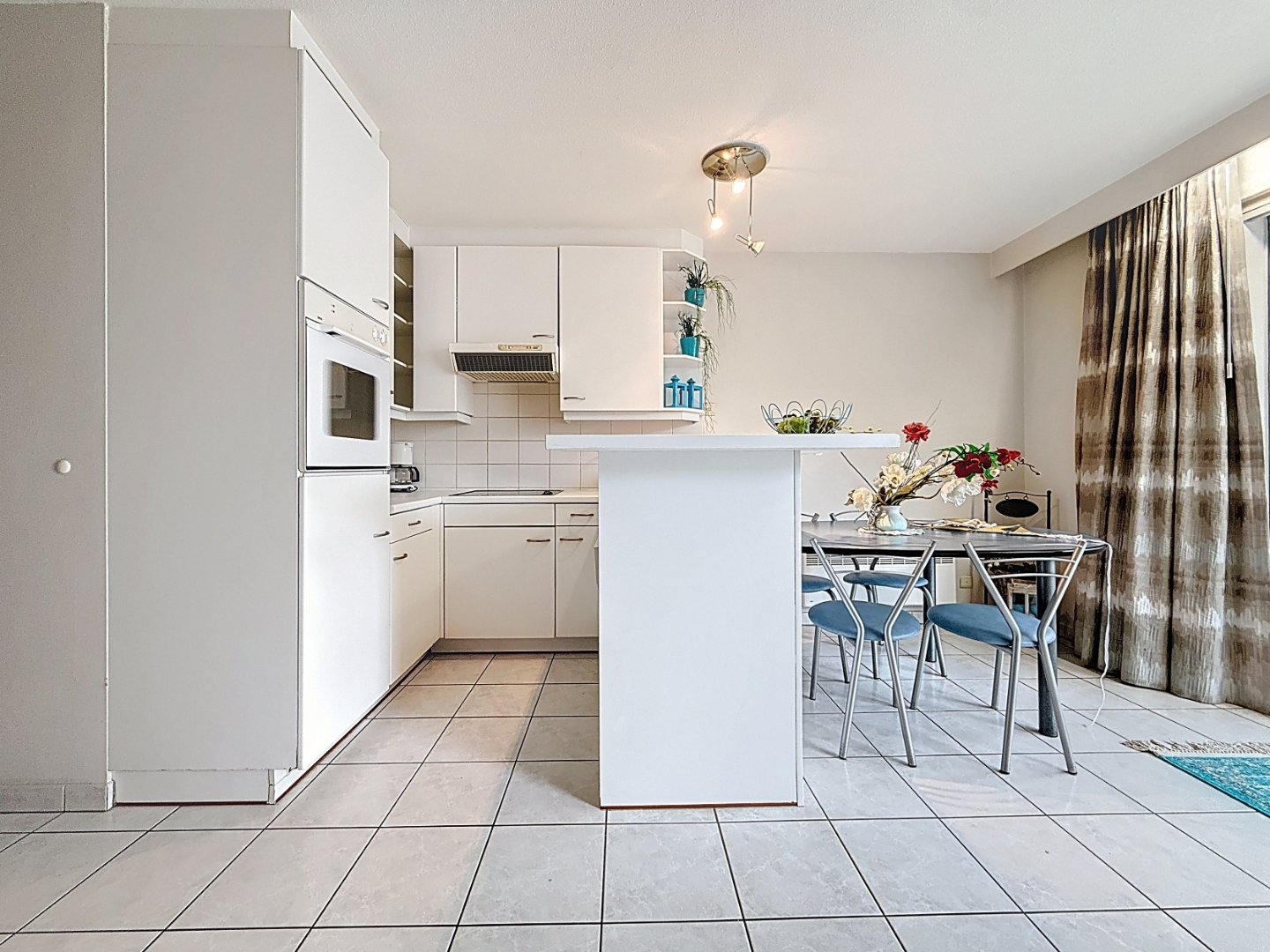 Studio spacieux avec coin nuit séparé - photo 3