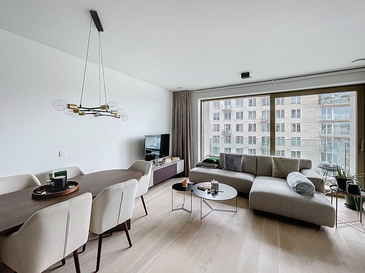 Kanaal - 2 slaapkamer appartement met parking te huur - foto 3