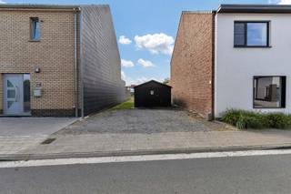 Voor meer info of een bezoek, bel 054 69 39 31 - Op een uitstekende ligging in Erembodegem (Aalst), nabij het station, scholen en het centrum,...