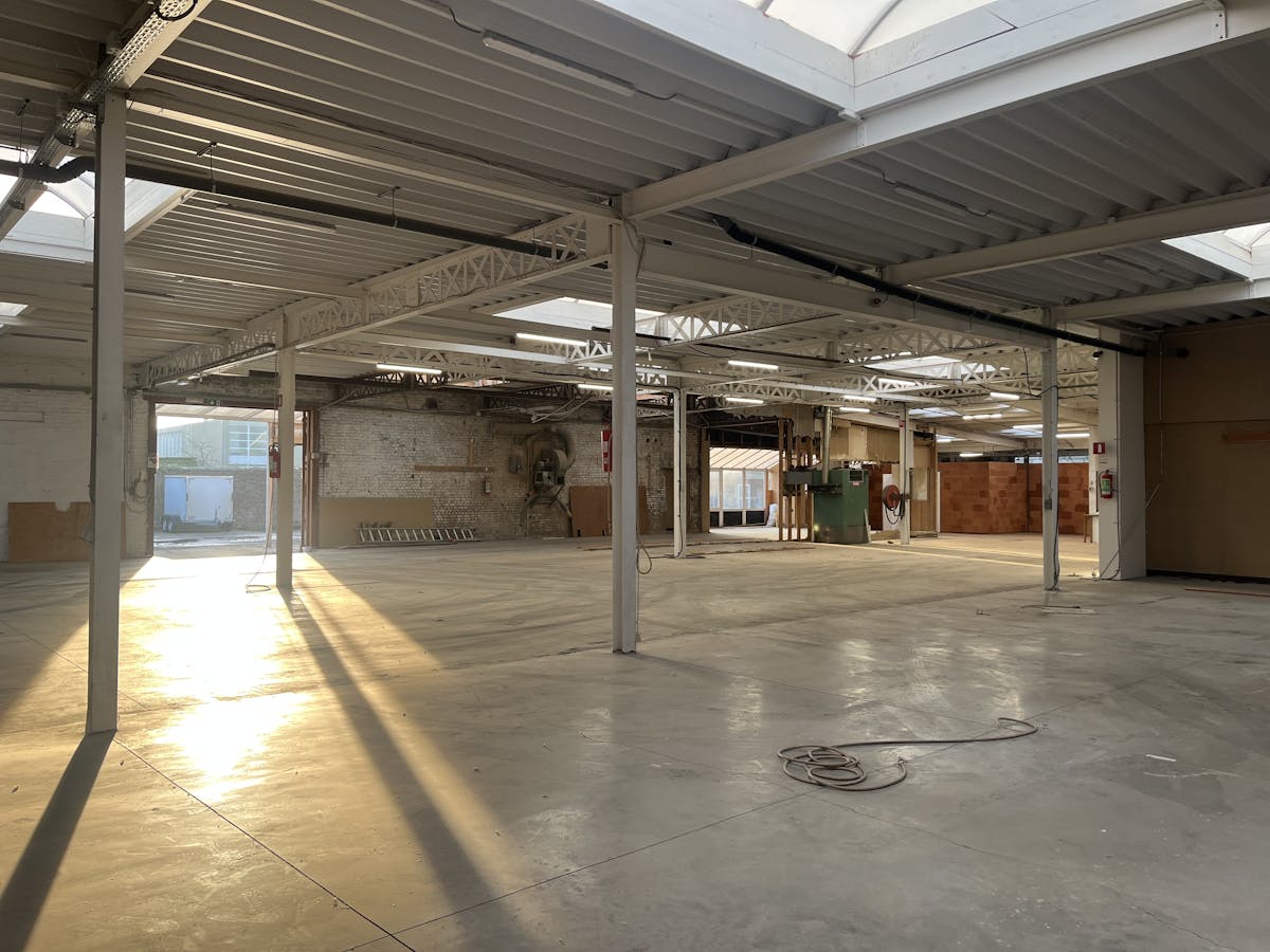 Entrepôt d'environ 800 m² à louer à Audenarde, près de la N60 - photo 4