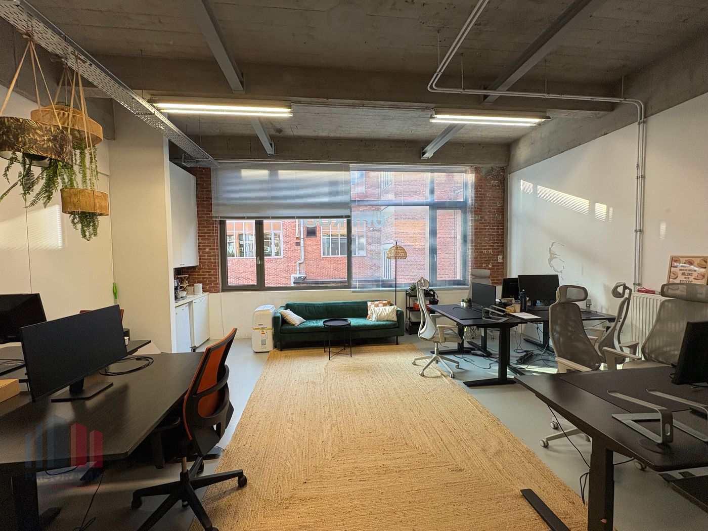 Lichtrijke kantoorruimte van 41 m² in het bruisende Dok-Noord - foto 4