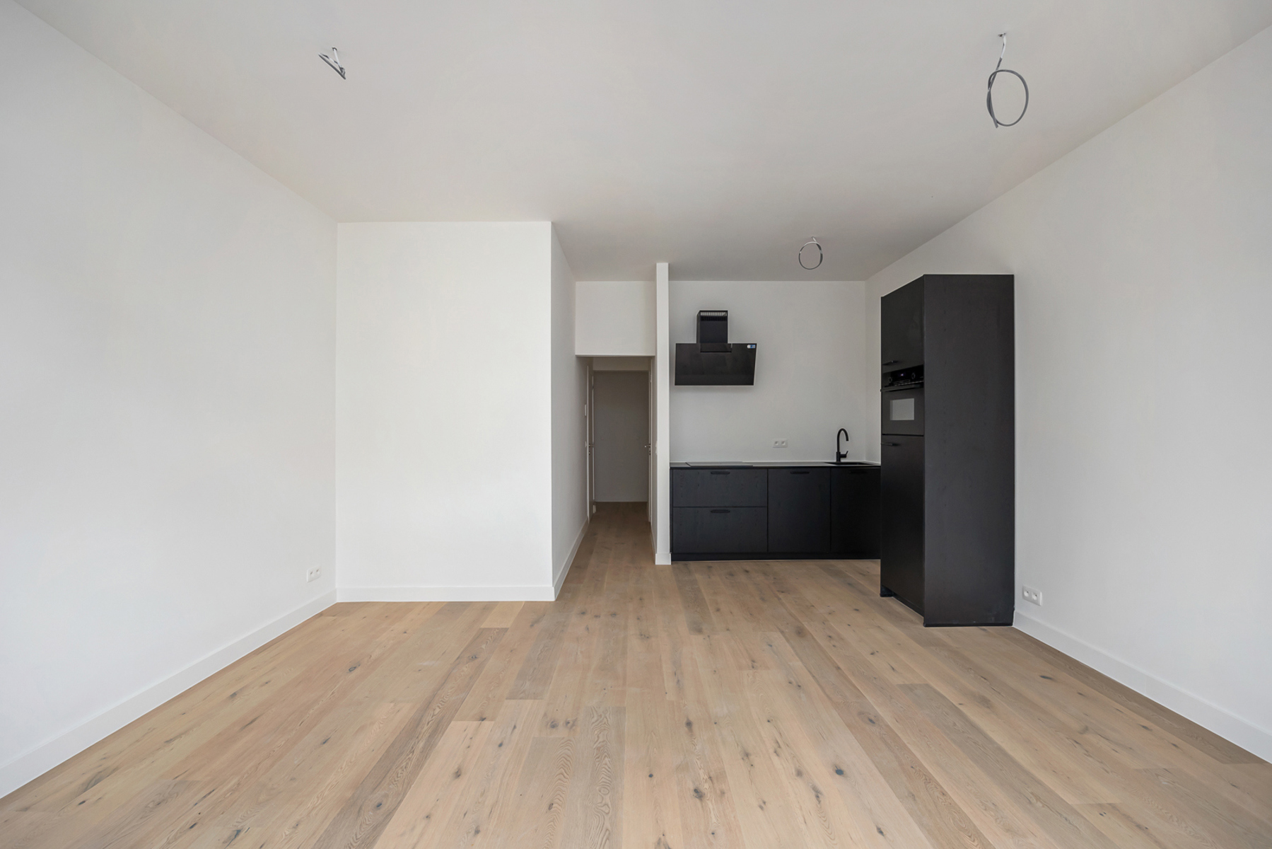 Apartment for sale in Antwerp with 1 bedroom - photo 1