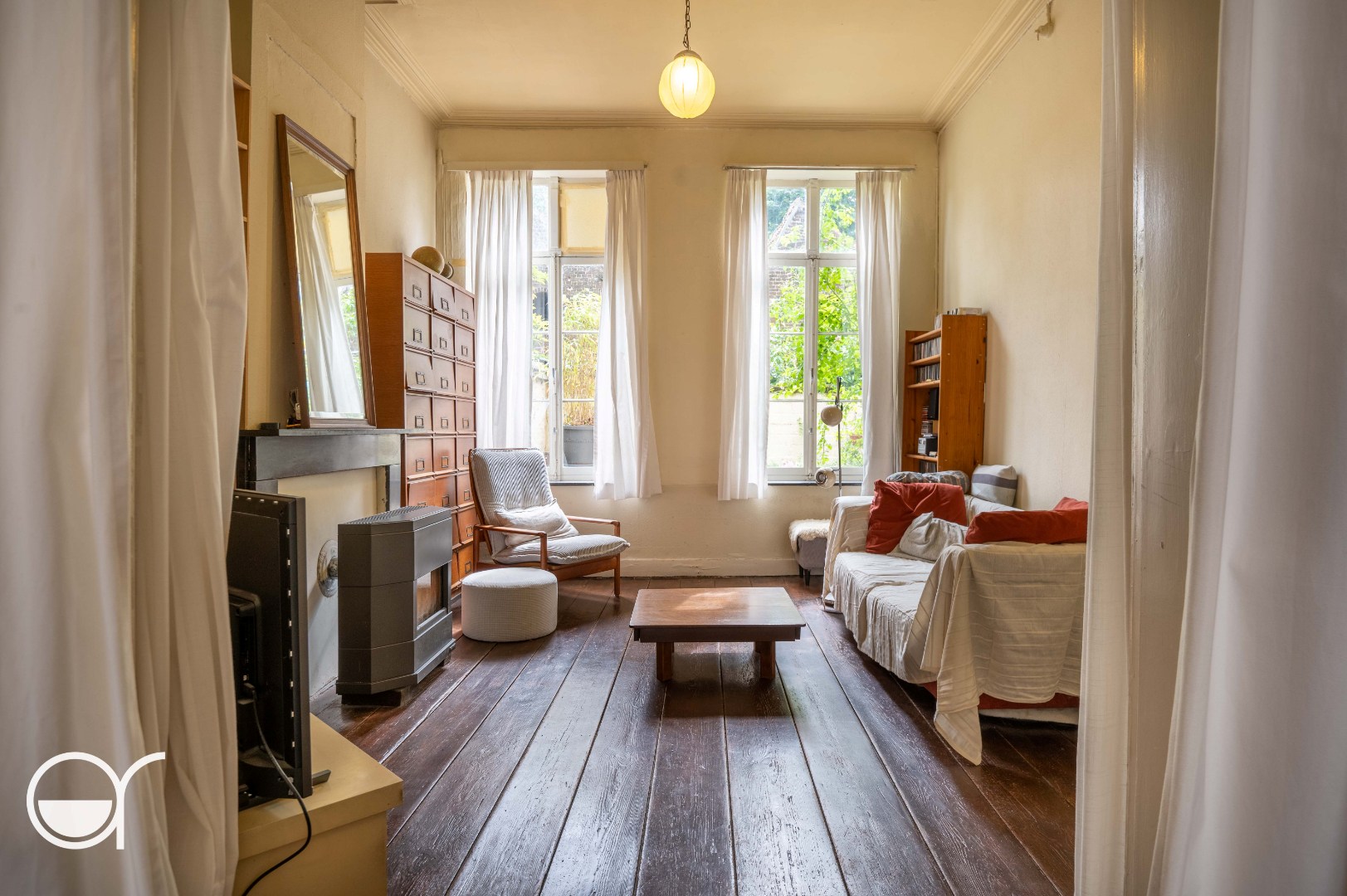 Ruime herenwoning te koop gelegen in het centrum van Gent. - foto 4