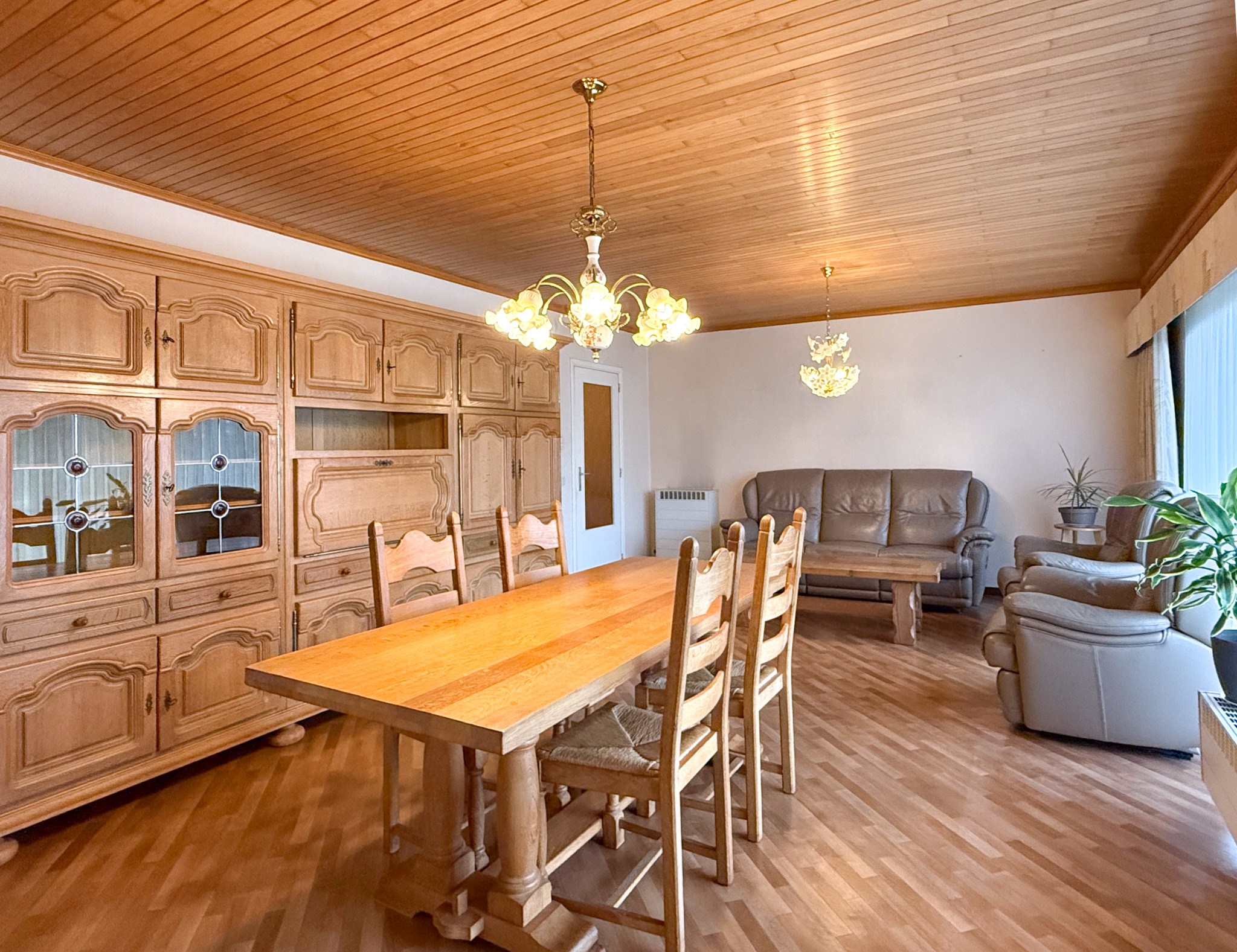 Ruim gelijkvloers appartement met tuin, garage en 3 kamers - foto 5