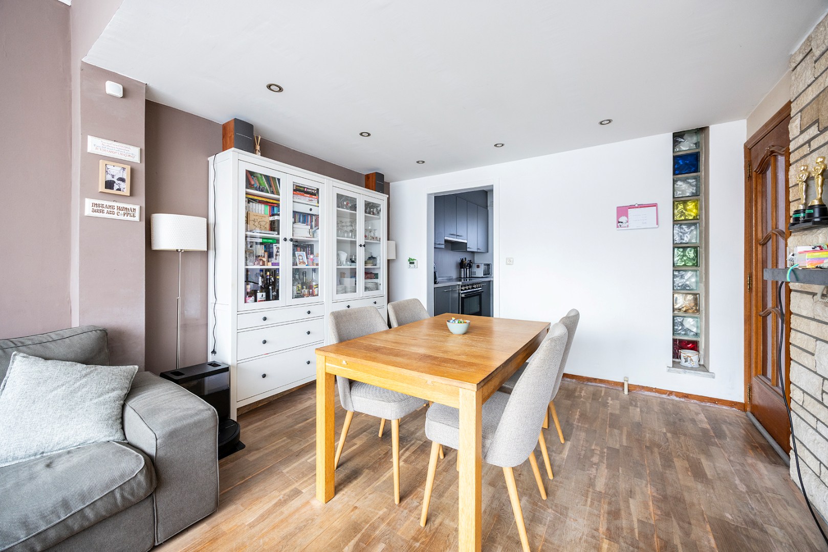 Eengezinswoning (152m²) met 2 slaapkamers, garage met oprit en koer! - foto 5