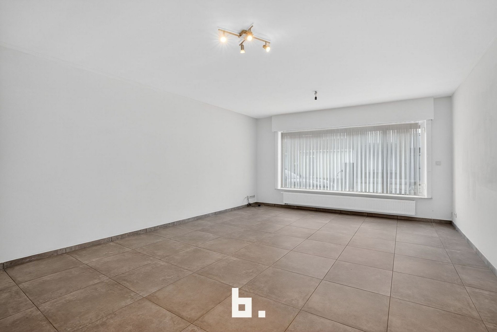 Instapklaar appartement met twee slaapkamers te Roeselare - foto 4