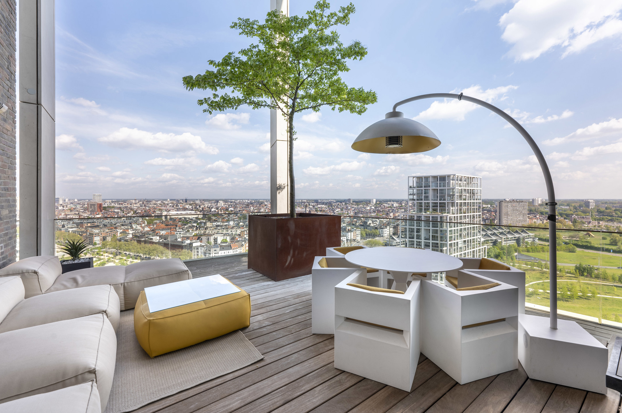 Subliem wonen: 210m² luxe, 140m² terrassen en een ongeëvenaard uitzicht over Schelde &amp; Stad - foto 3
