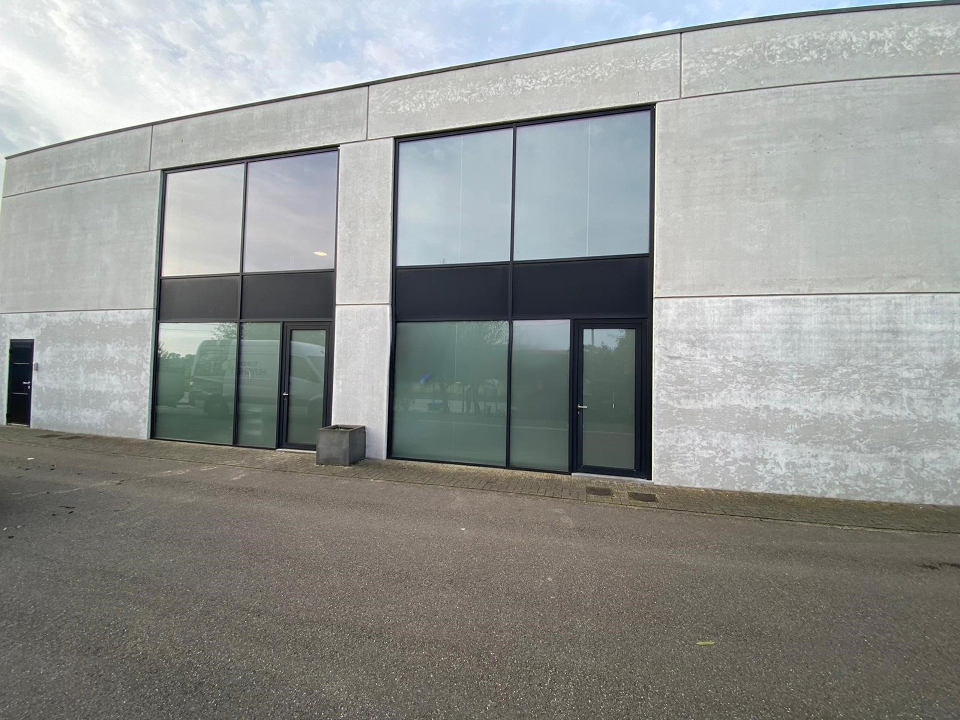 Commercial for rent in Oostkamp - photo 1