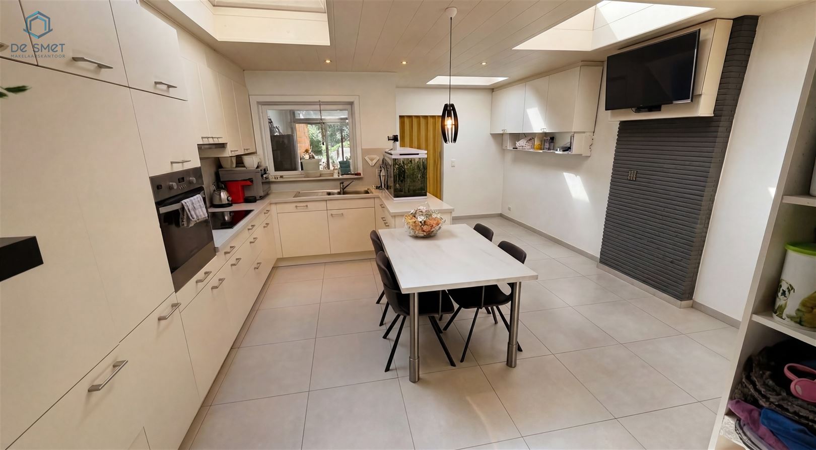 OP TE FRISSEN WONING MET 4 SLP EN RUIME TUIN - foto 4