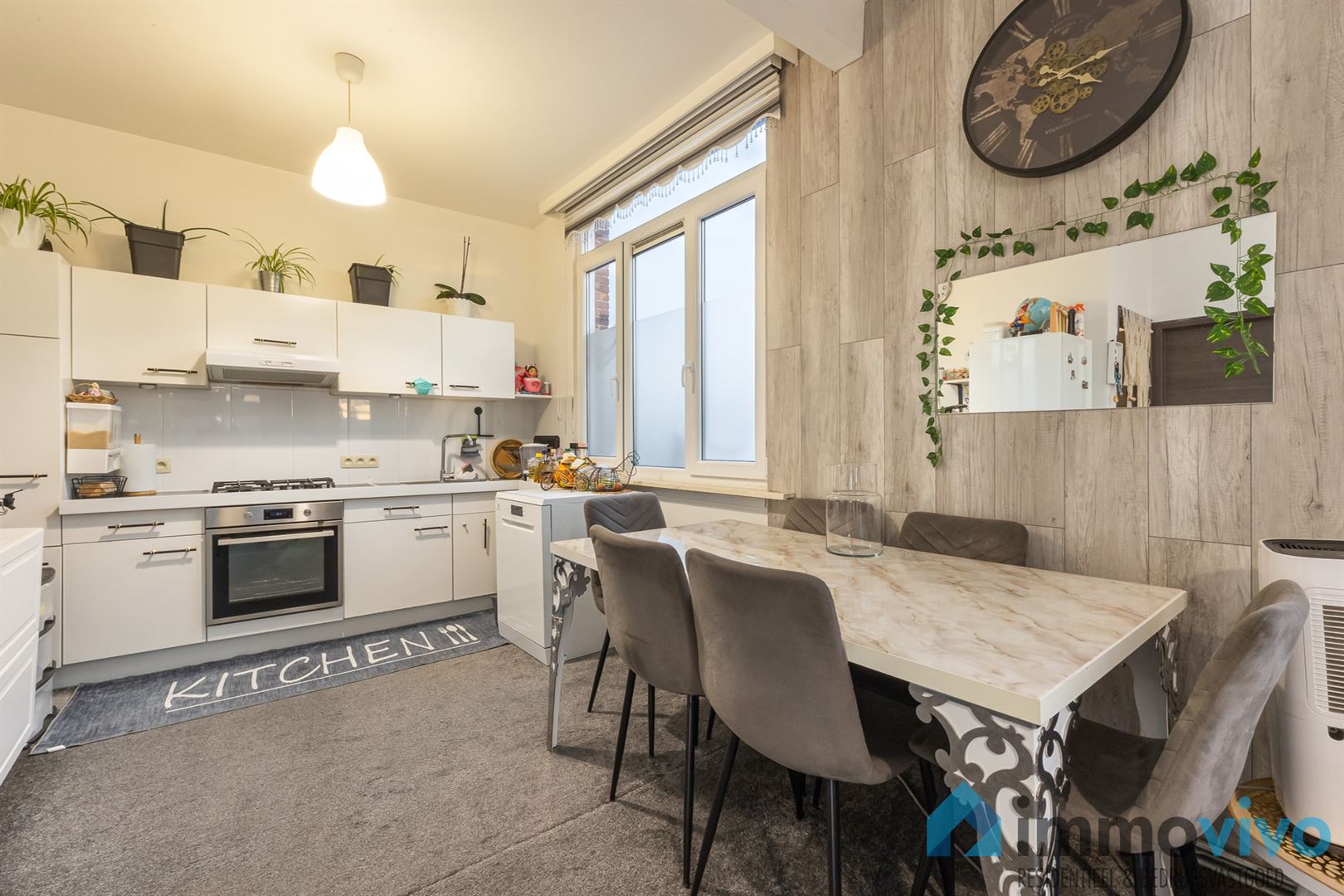 Vergund appartementsgebouw met 3 appartementen met 2 slaapkamers - foto 4