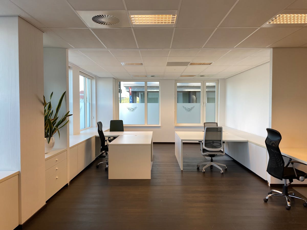 Gelijkvloerse kantoorruimte van ca. 319 m² op Westwing Park - foto 4