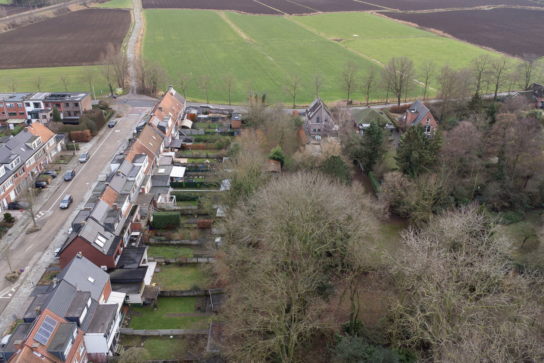 BOUWGROND GELEGEN IN DOODLOPENDE STRAAT - foto 5
