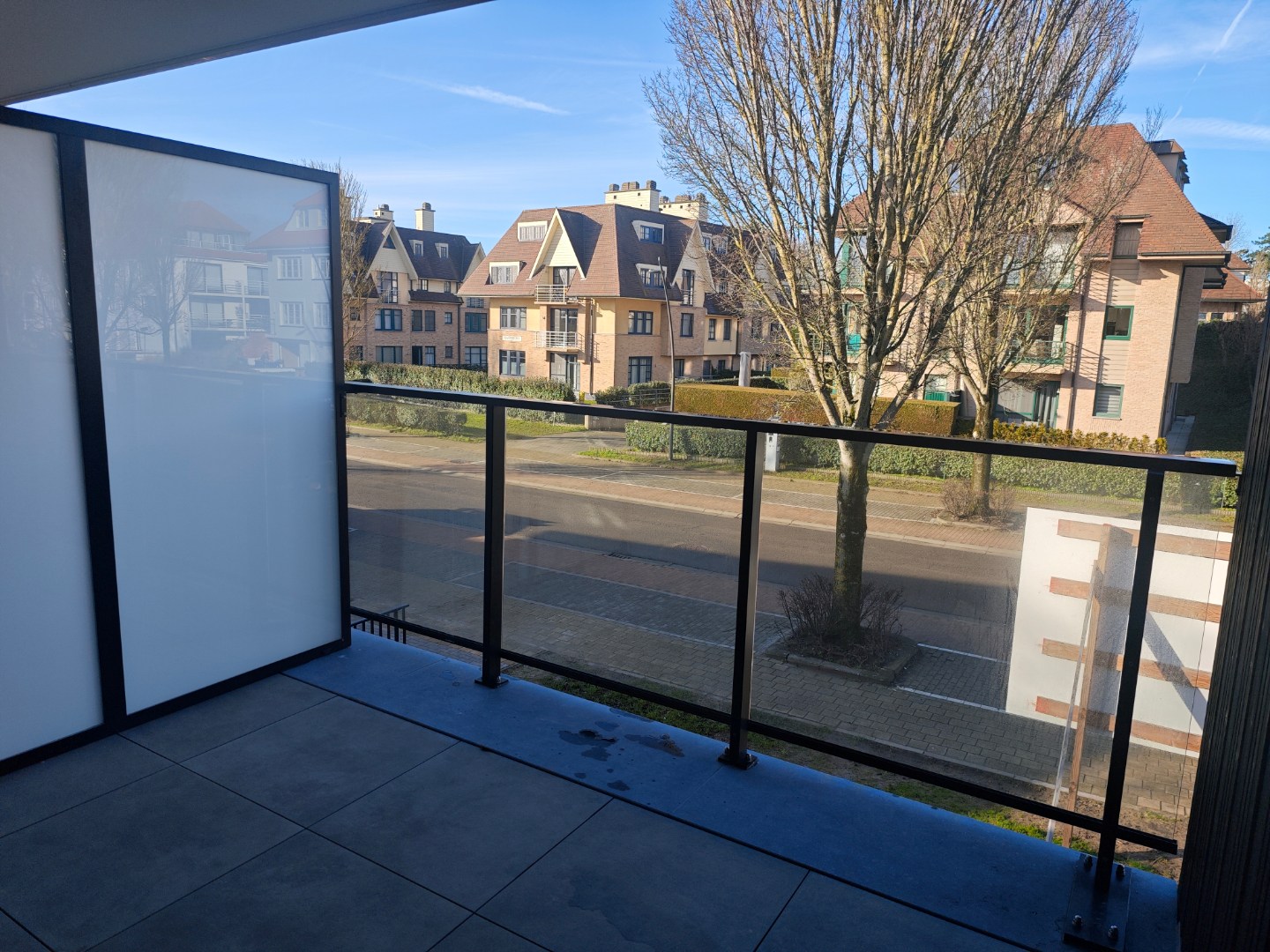 Centraal gelegen 2-slaapkamerappartement met zongericht terras in een moderne nieuwbouwresidentie - foto 4