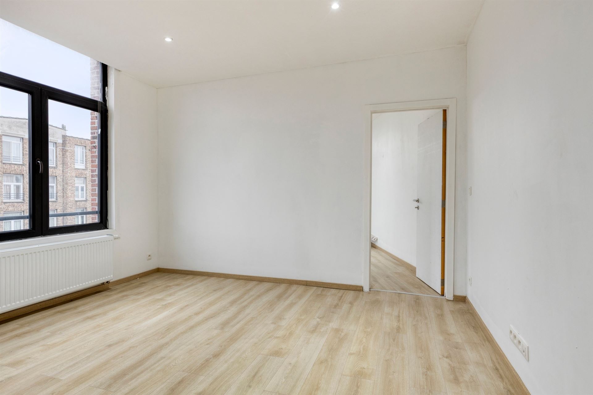 Stijlvol gerenoveerd appartement met 1 slpk - foto 4
