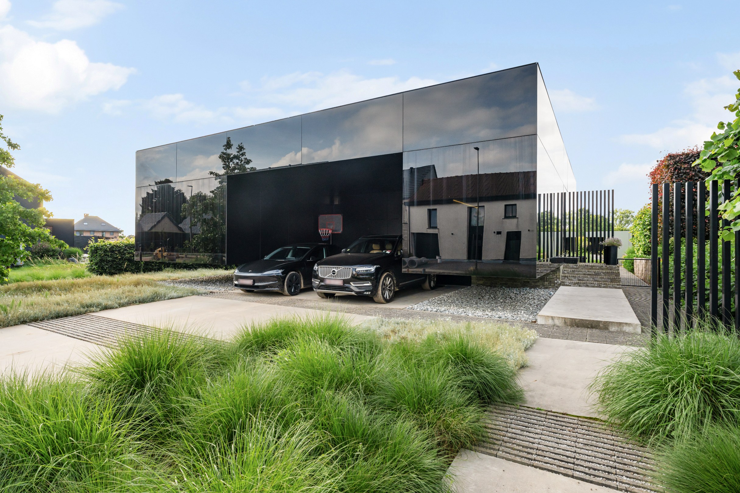 Exclusieve architecturale nieuwbouw met infinity pool en poolhouse - foto 3