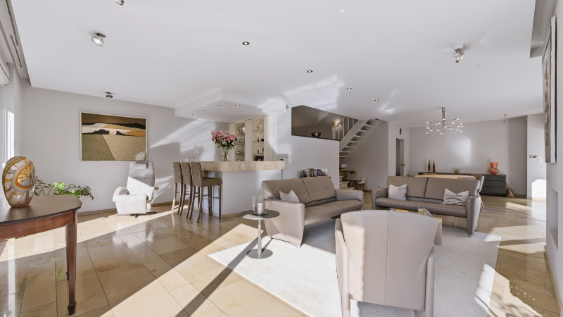 Exclusief gelegen villa van 345m² op 30 are met grote vijver - foto 5