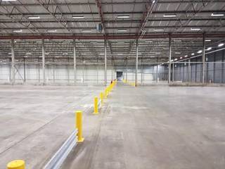 Logistieke complex gelegen industriezone Genk-Zuid met oppervlakte v.a. 10.000 m² tot maximaal 80.000 m², eventueel met kantoren oppervlakte van...