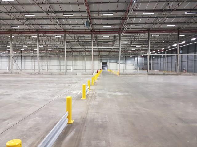 Commercial à louer à Genk - photo 3