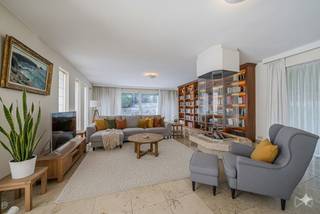 Infos : bruxelles.ouest@weinvest.be of 02 315 77 22 | Gelegen in een van de meest gegeerde wijken van Jette, geniet deze charmante open bebouwing...