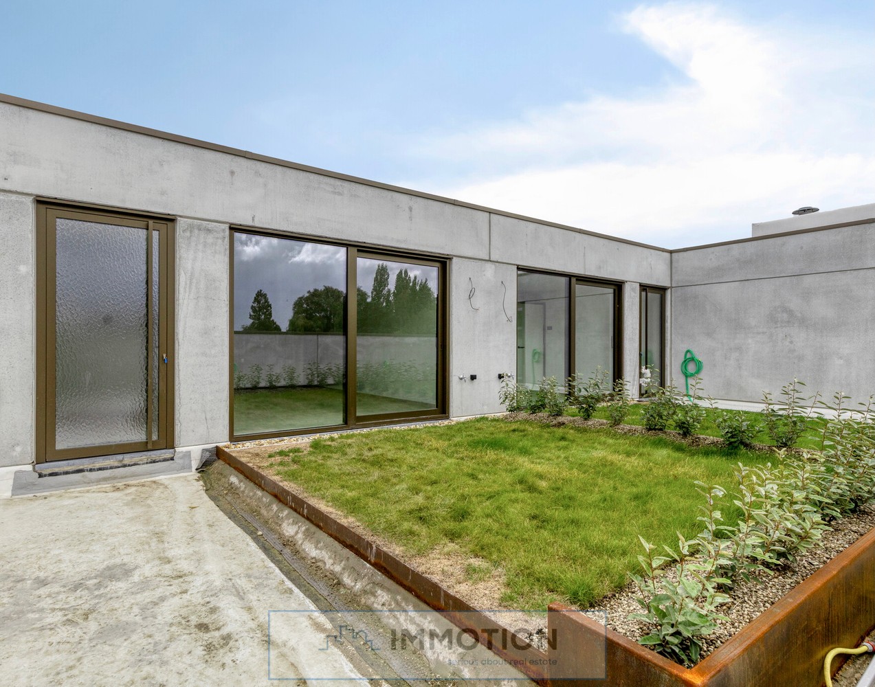 Apartment for sale in Zwevegem with 2 bedrooms - photo 1