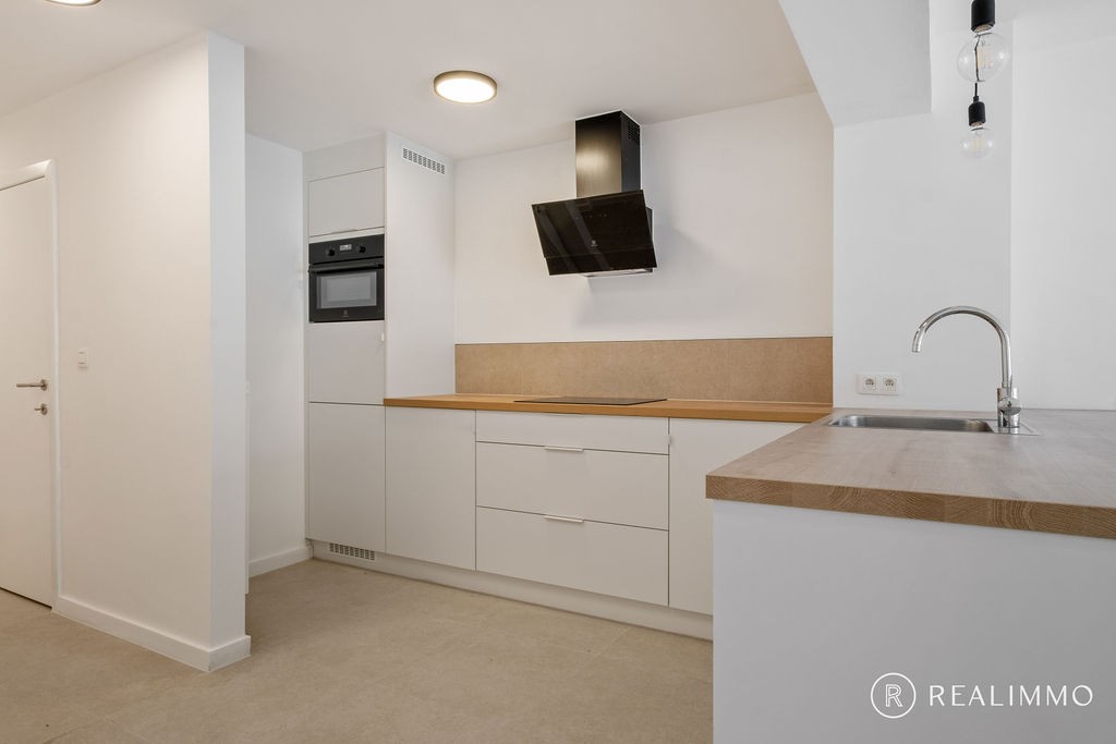Gerenoveerd 2-slaapkamerappartement met verhuurpotentieel in L’Escale - foto 3