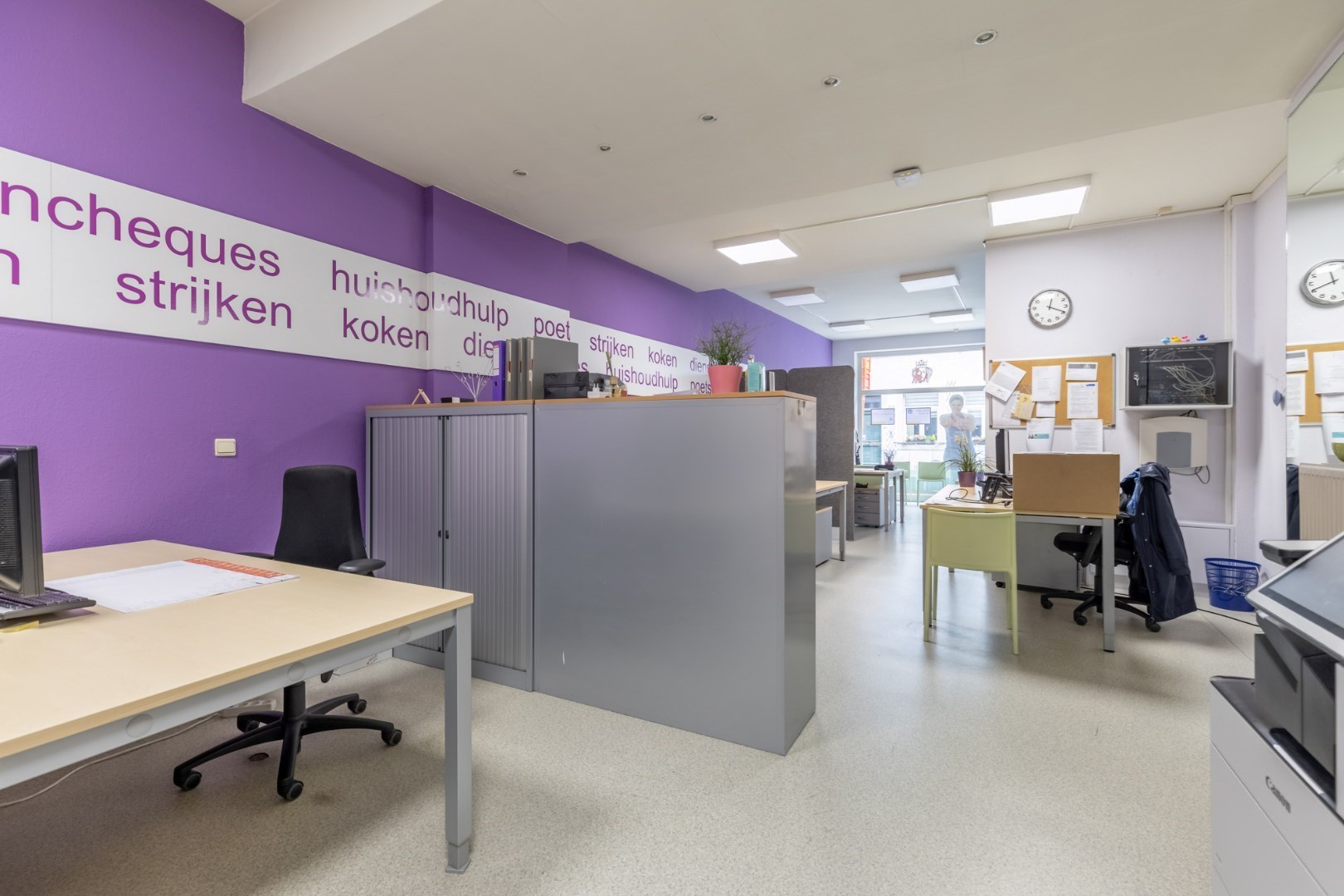 Bâtiment avec espace de bureau + 2 appartements - centre de Tongres - photo 4