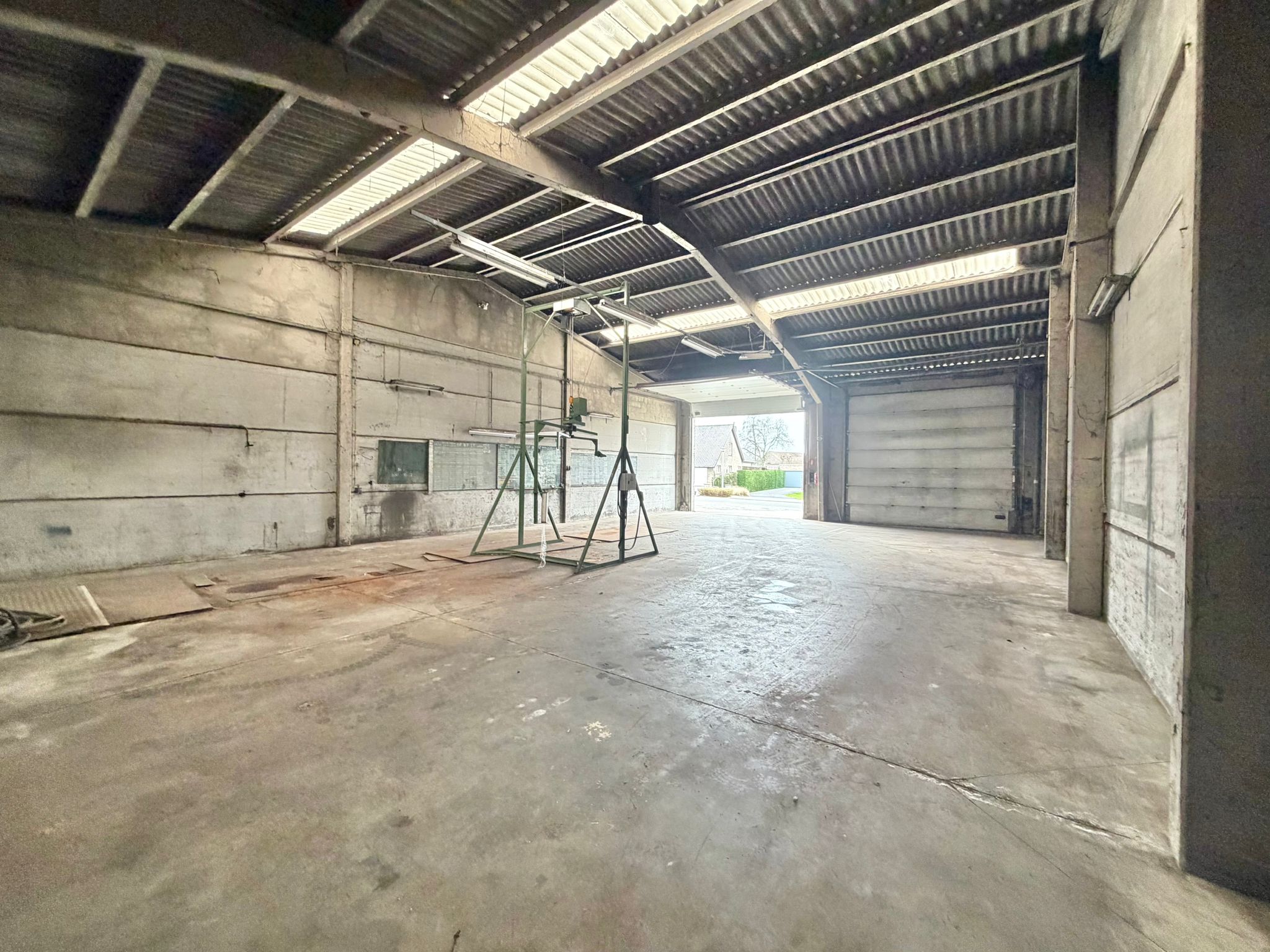 Commercial for rent in Moorslede - photo 2