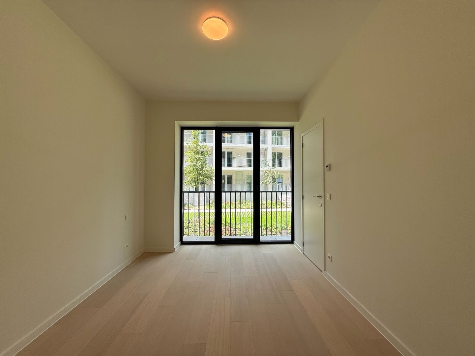 Appartement te huur in Antwerpen met 1 slaapkamer - foto 4