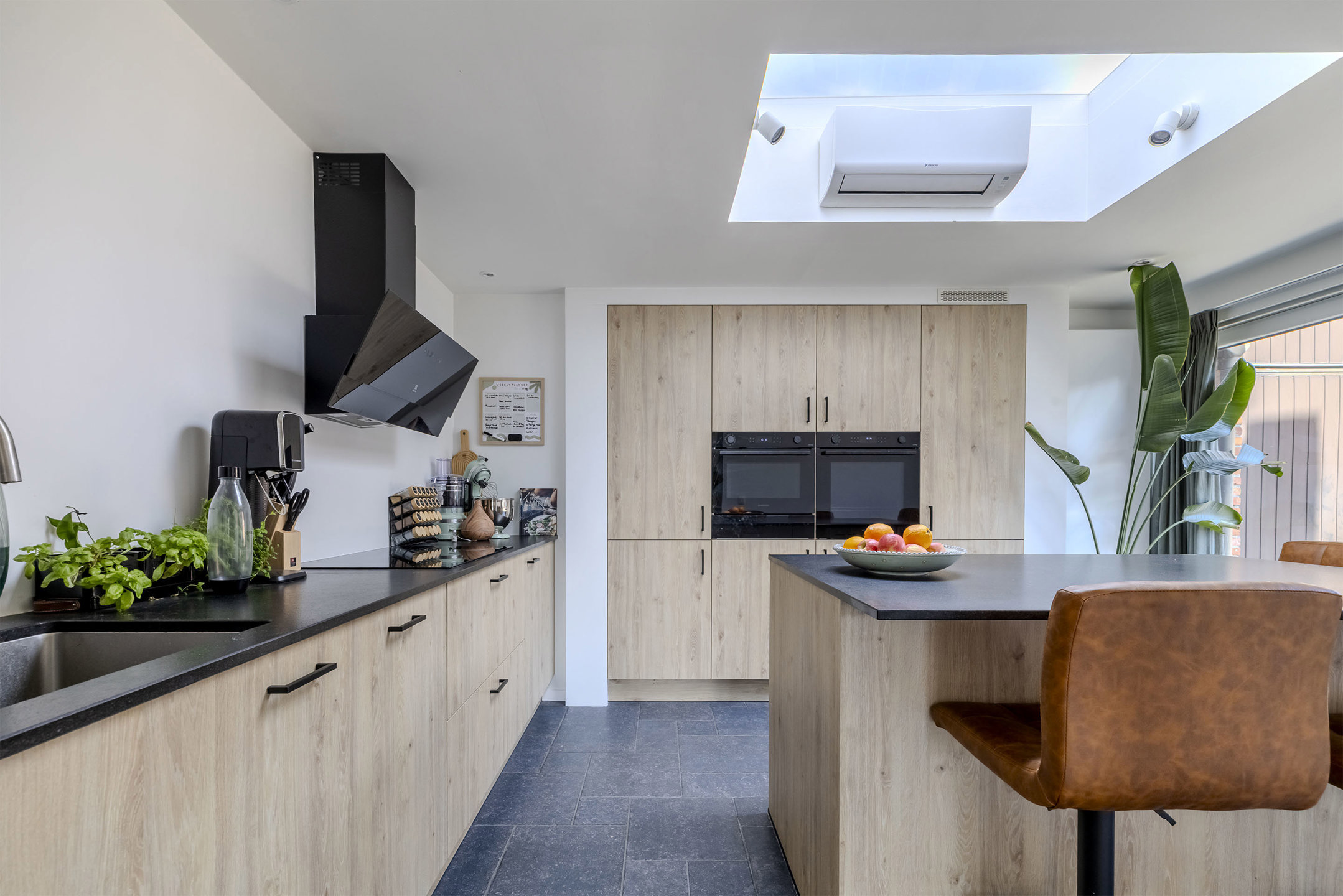 Instapklare woning met vergund magazijn van 60 m² - foto 4