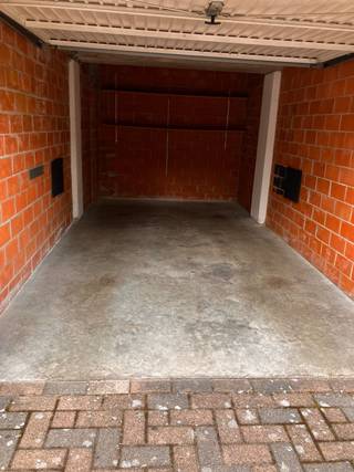 Garage à vendre à Beveren