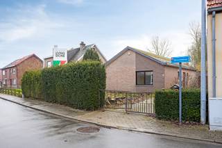 Deze bungalow ligt op een toplocatie in Heverlee, vlakbij Imec, Gasthuisberg en KULeuven. De woning heeft een bestaand volume van 123...
