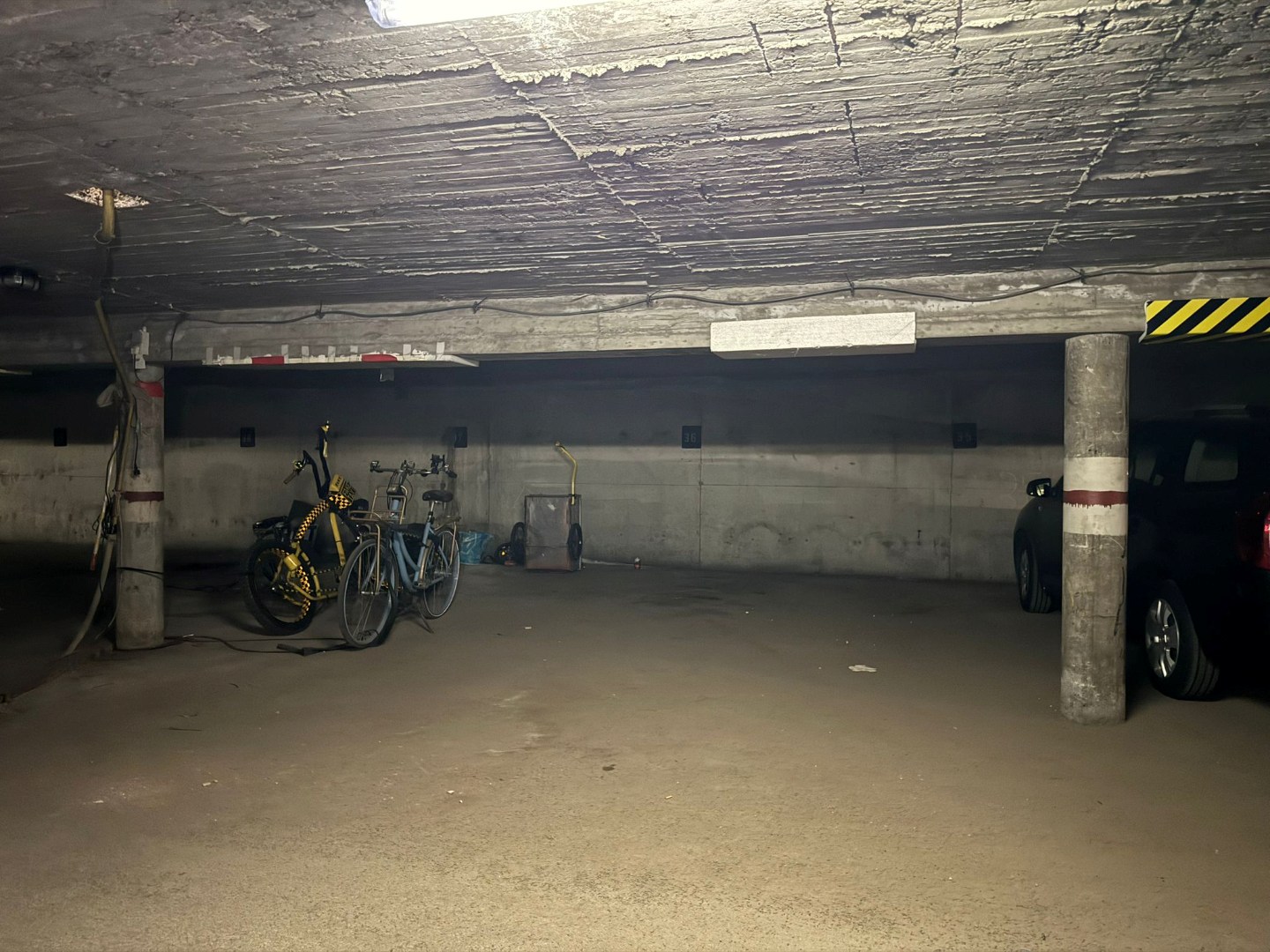 Garage for sale in Borgerhout - photo 3