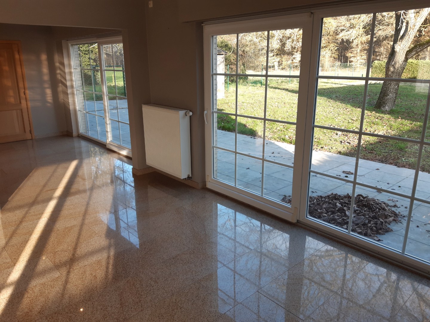 Uitzonderlijk gelegen villa. - foto 4