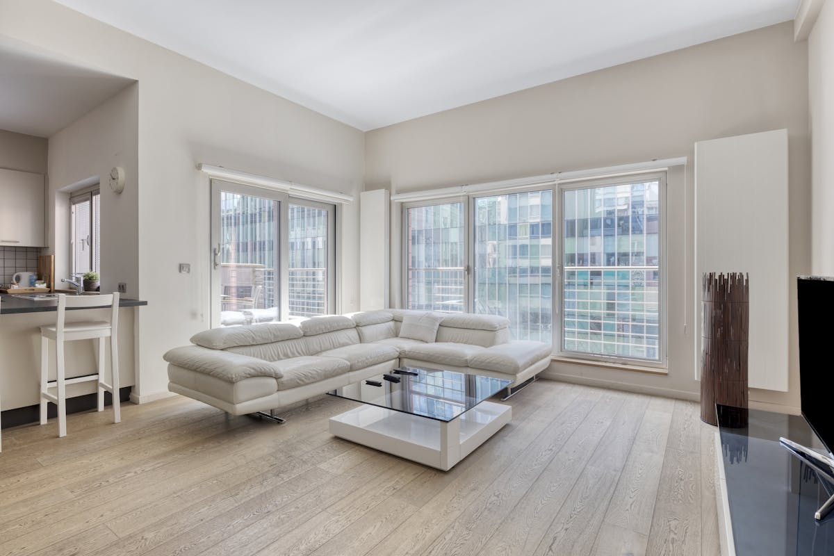 Appartement duplex 2 chambres à Bruxelles Rue Royale - photo 2